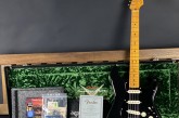 Fender Custom Shop 2013 David Gilmour NOS Black Strat.jpg